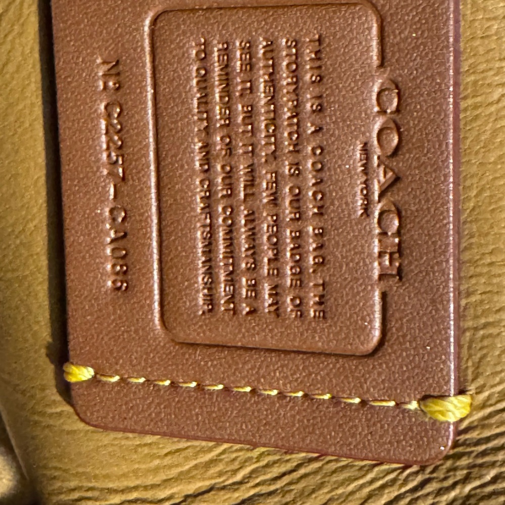 Coach Purse - Picture 14 of 15